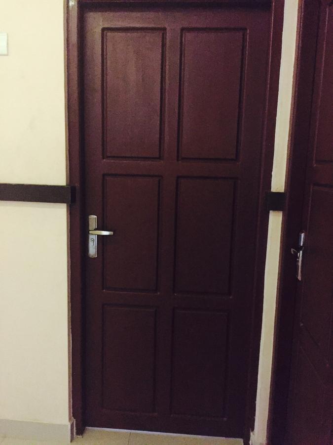 Mega Tourist Home Palarivattom Kochi Luaran gambar